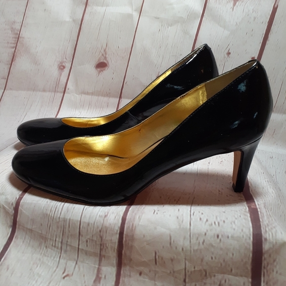 NWT Talbots Carolee Blk Patent Leather Pumps 8.5 - Picture 2 of 4